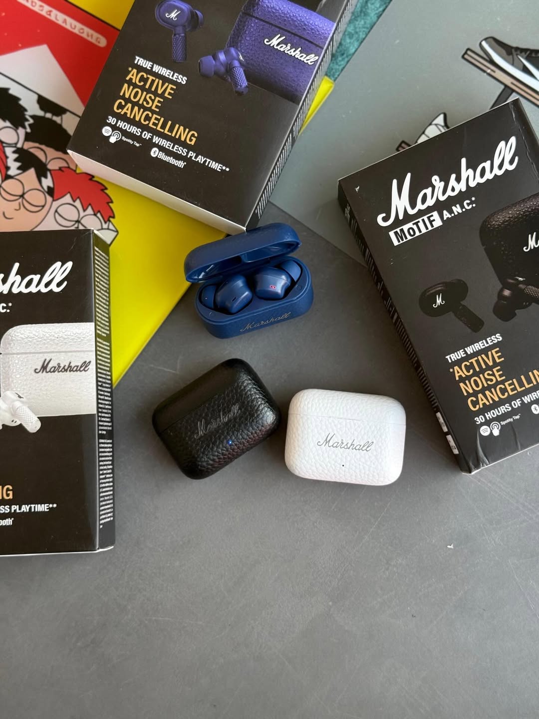 Marshall Premium Wireless Earbuds – White Edition